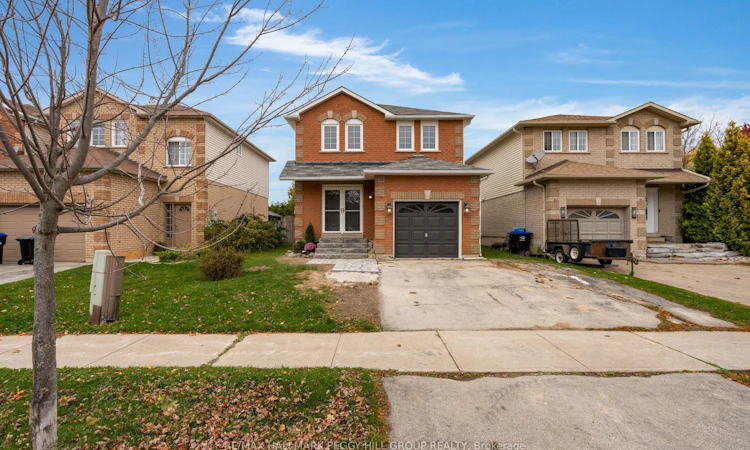 10 Kate Aitken Crescent