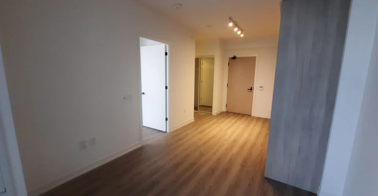 1505-8 Interchange Way, Vaughan, ON, L4K 5Z7 - 10