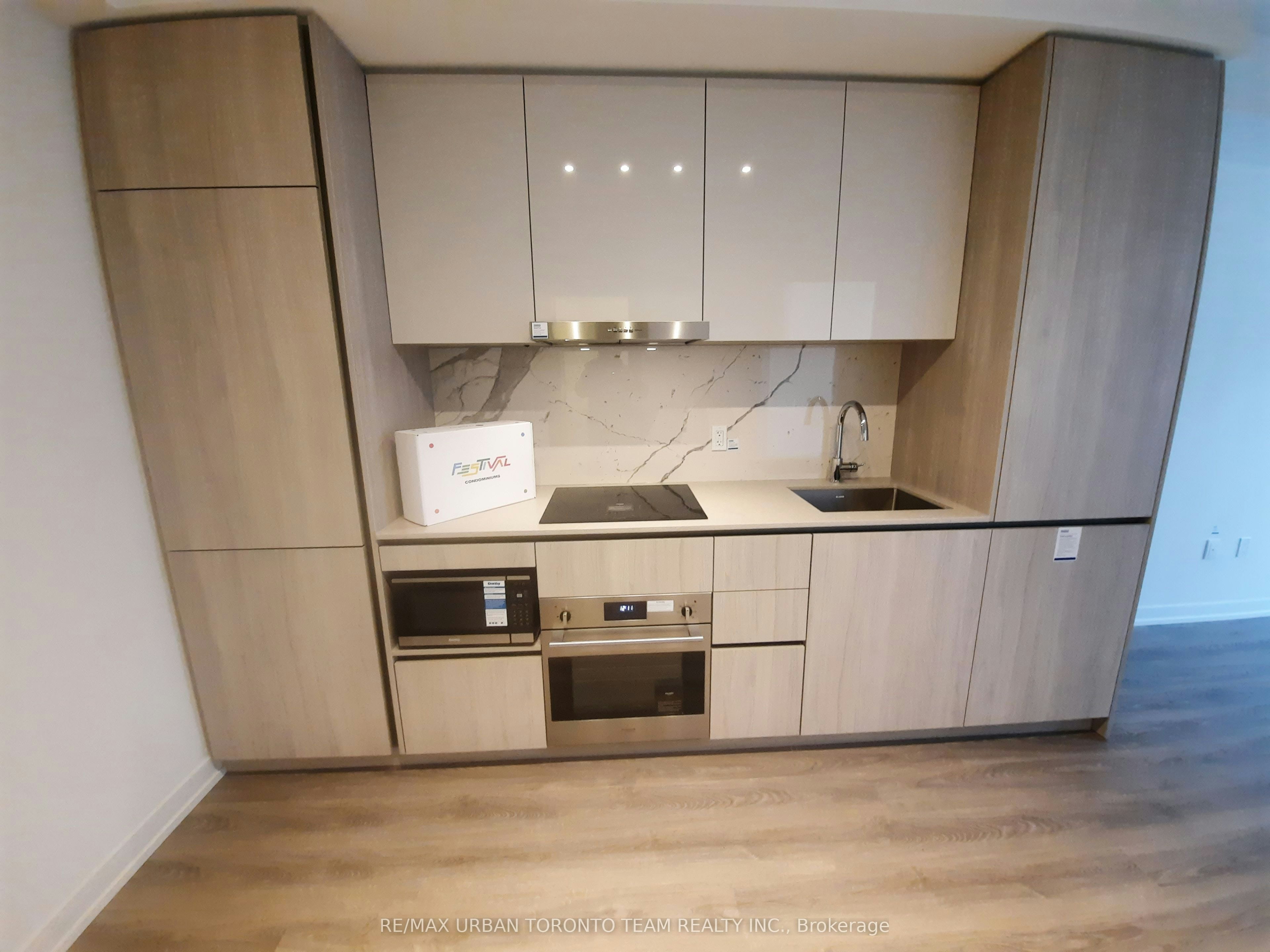 1505-8 Interchange Way, Vaughan, ON, L4K 5Z7 - 7
