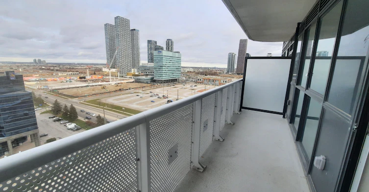 1505-8 Interchange Way, Vaughan, ON, L4K 5Z7 - 5