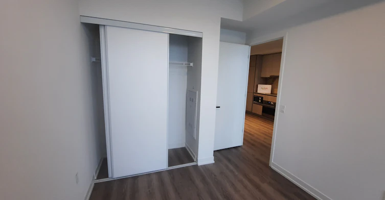 1505-8 Interchange Way, Vaughan, ON, L4K 5Z7 - 13