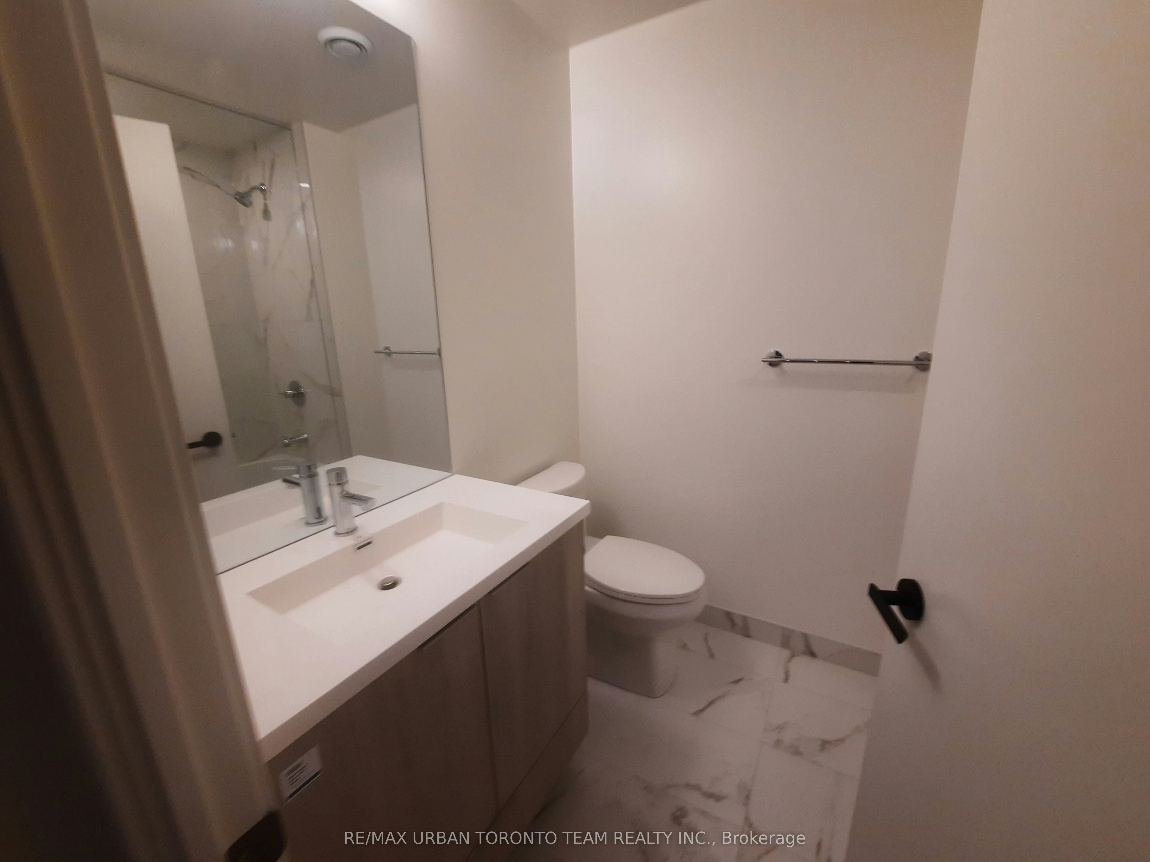 1505-8 Interchange Way, Vaughan, ON, L4K 5Z7 - 18