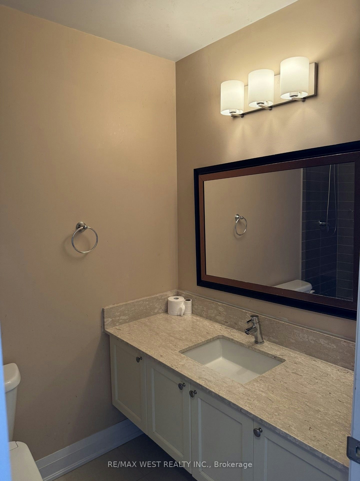 217-12 Woodstream Boulevard, Vaughan, ON, L4L 8C3 - 10