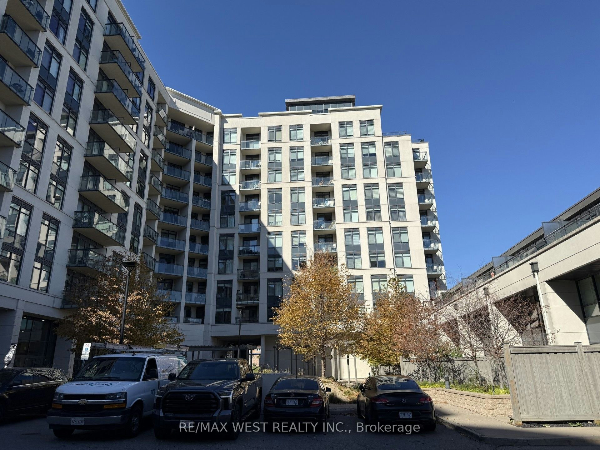 217-12 Woodstream Boulevard, Vaughan, ON, L4L 8C3 - 2