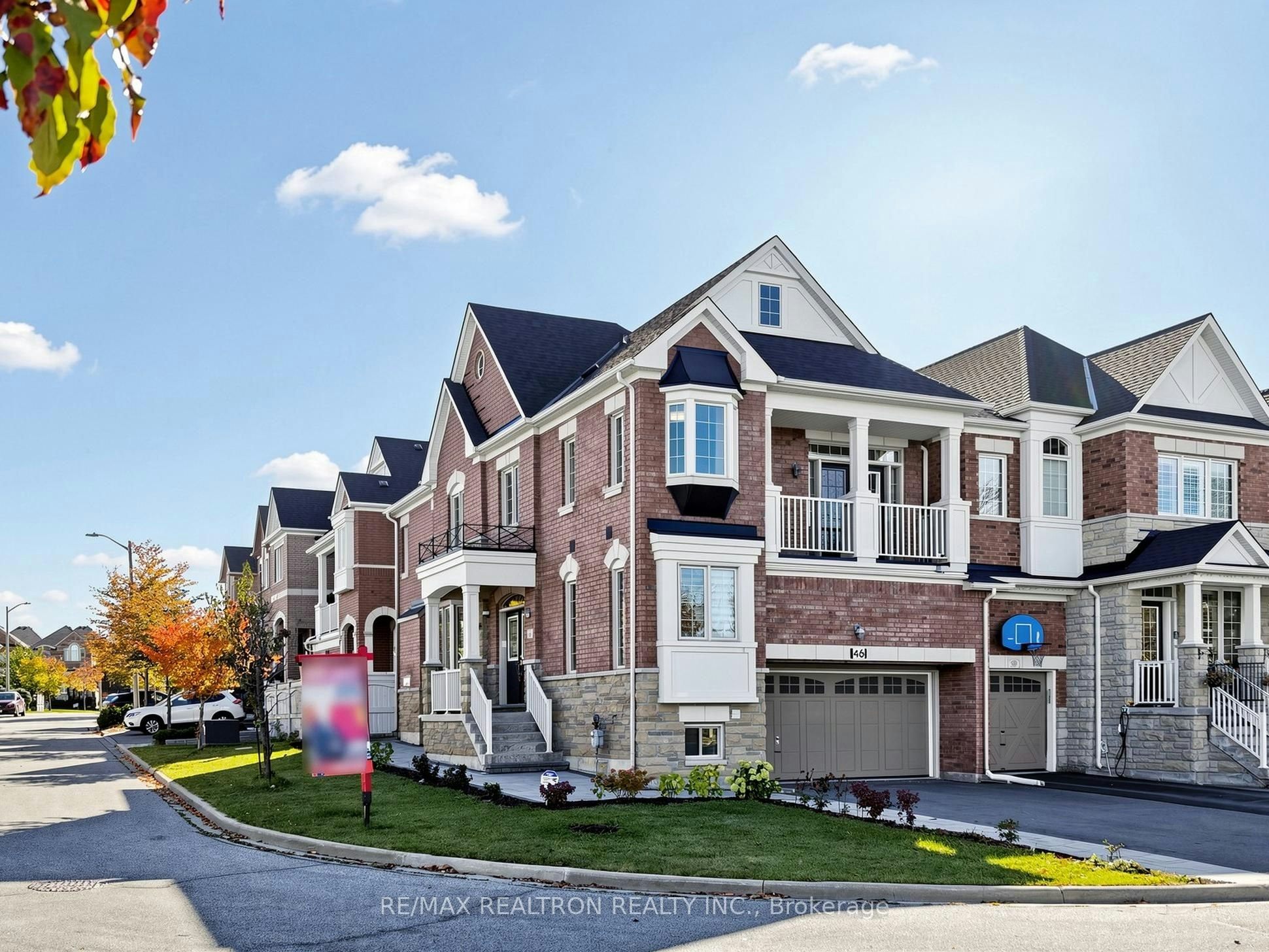 46 Mary Ellen Baker Crescent, Vaughan, ON, L4J 0G5