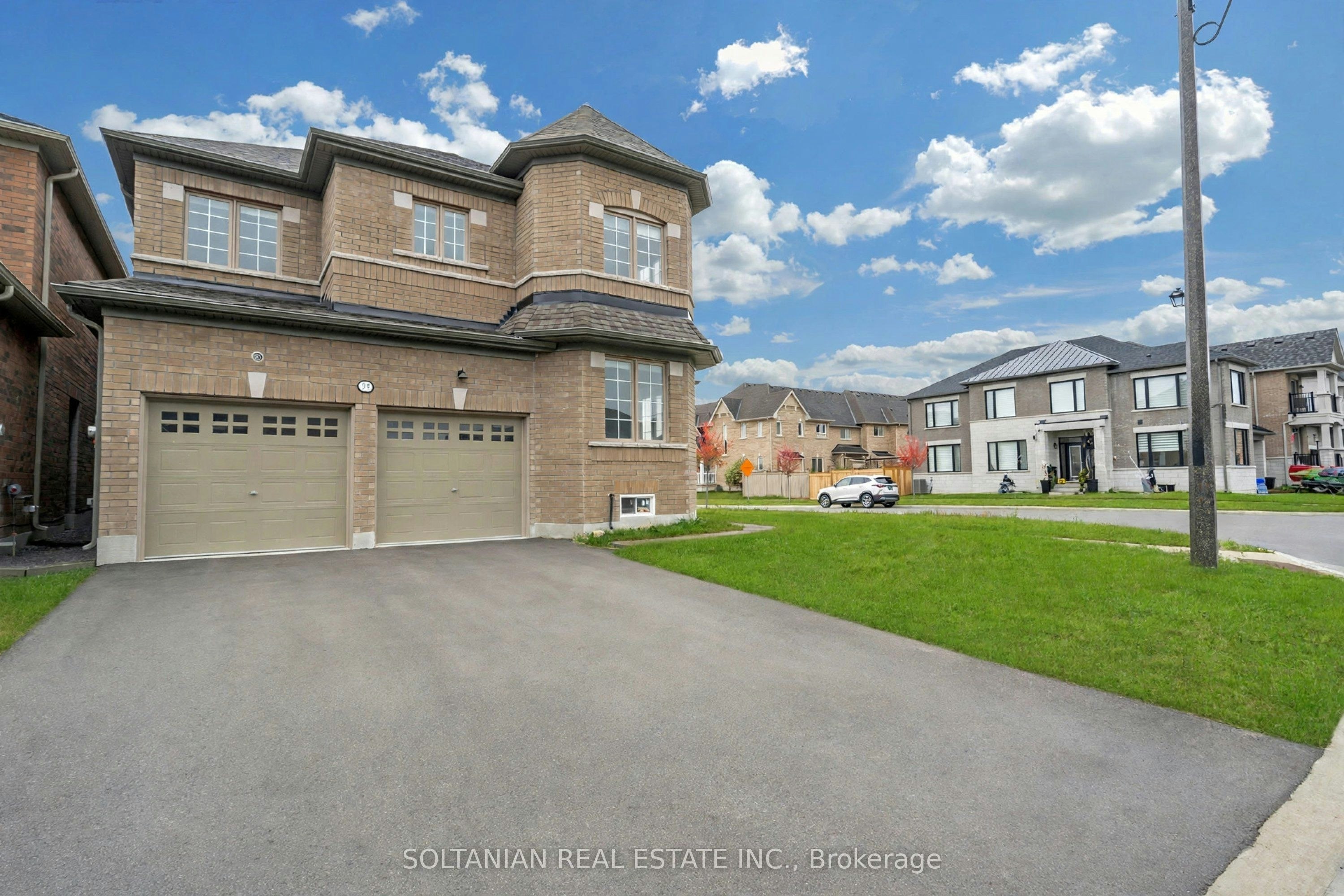 75 Bud Leggett Crescent, Georgina, ON, L4P 0B7 - 3