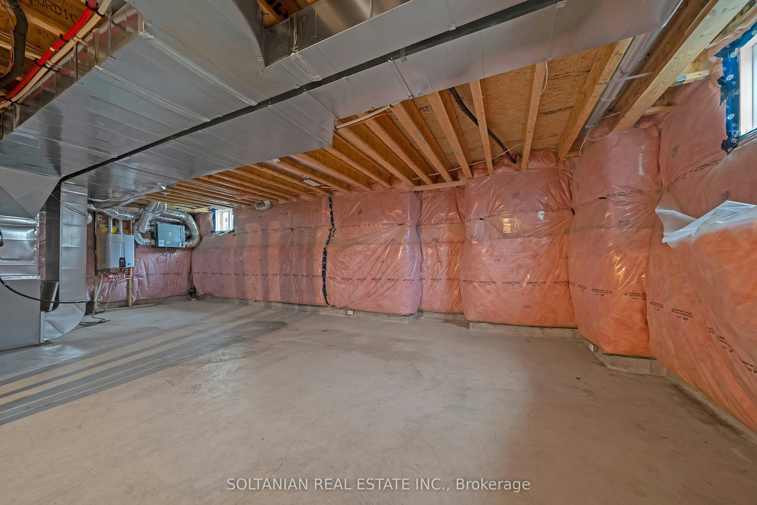 75 Bud Leggett Crescent, Georgina, ON, L4P 0B7 - 40