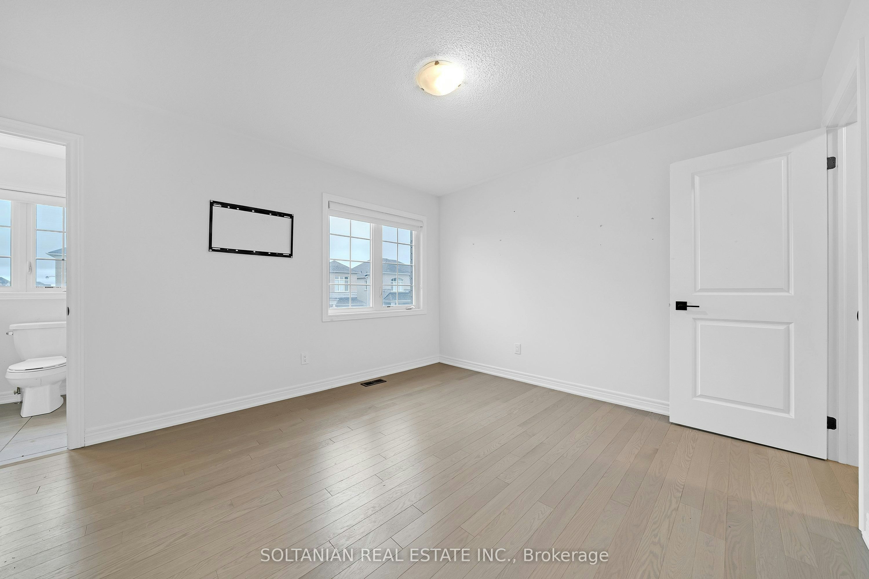 75 Bud Leggett Crescent, Georgina, ON, L4P 0B7 - 30