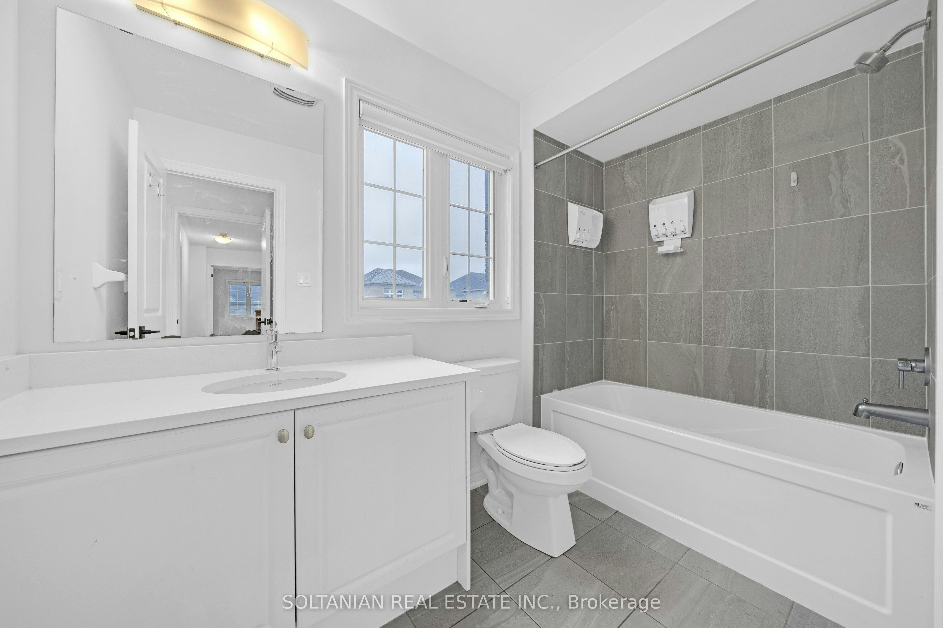 75 Bud Leggett Crescent, Georgina, ON, L4P 0B7 - 31