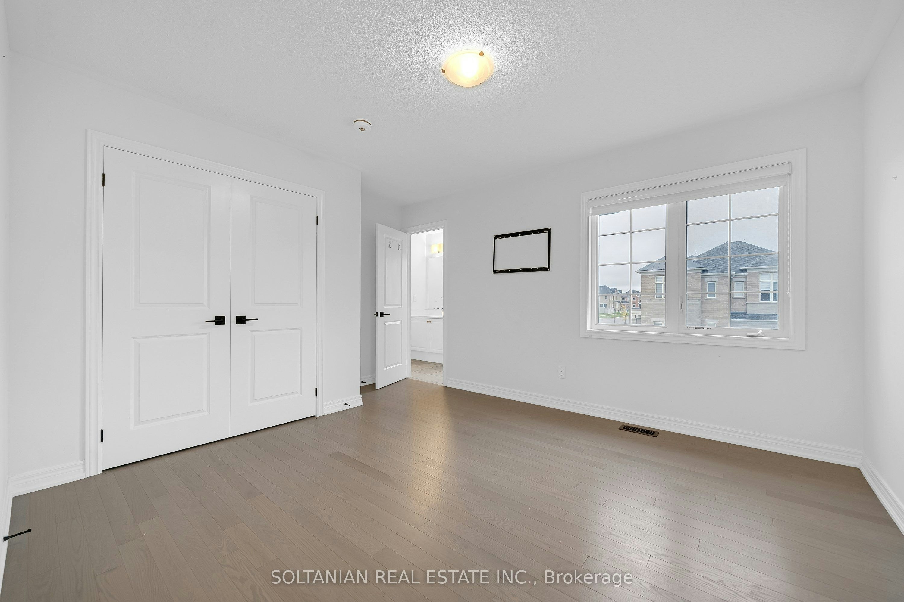 75 Bud Leggett Crescent, Georgina, ON, L4P 0B7 - 29
