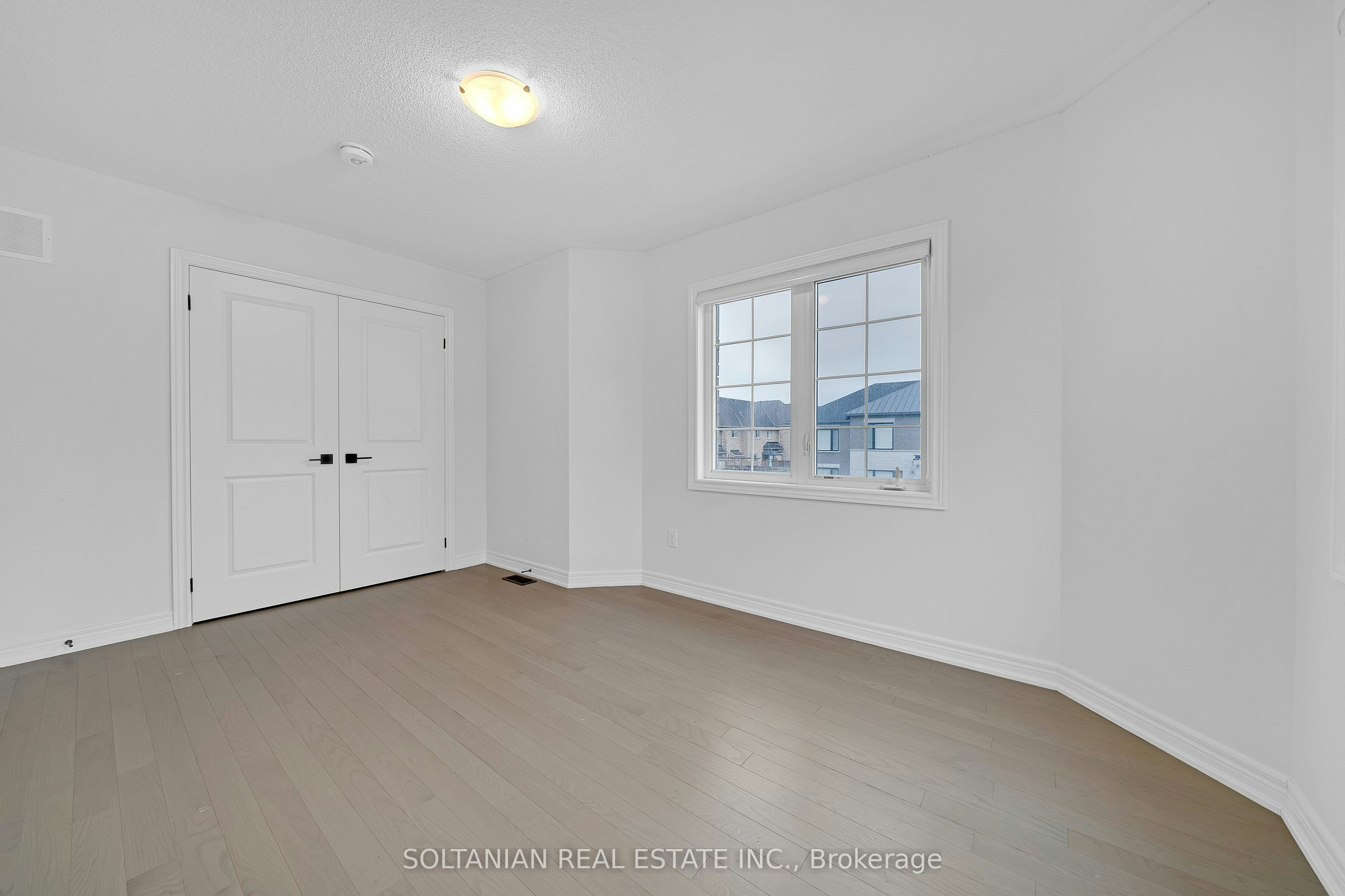75 Bud Leggett Crescent, Georgina, ON, L4P 0B7 - 34