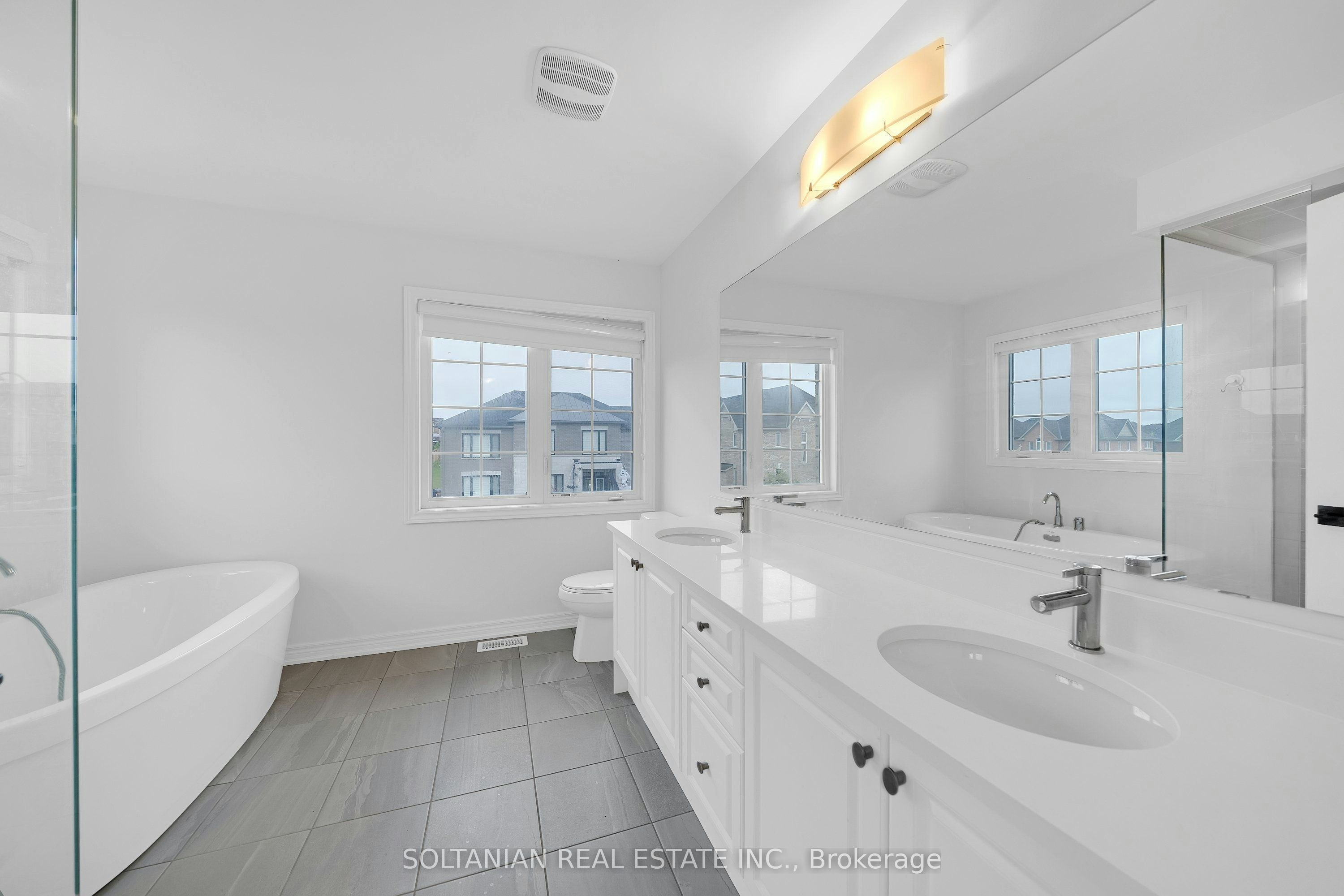 75 Bud Leggett Crescent, Georgina, ON, L4P 0B7 - 27