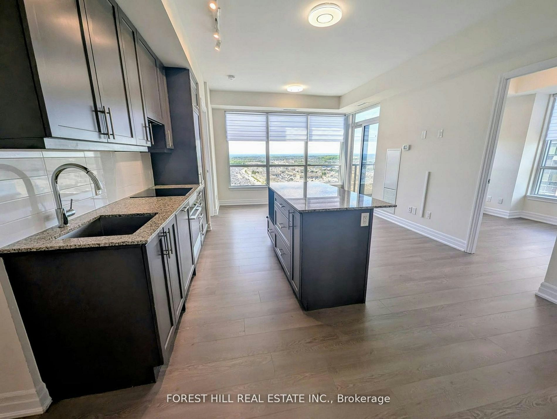 1909-9075 Jane Street, Vaughan, ON, L5K 0L7 - 7