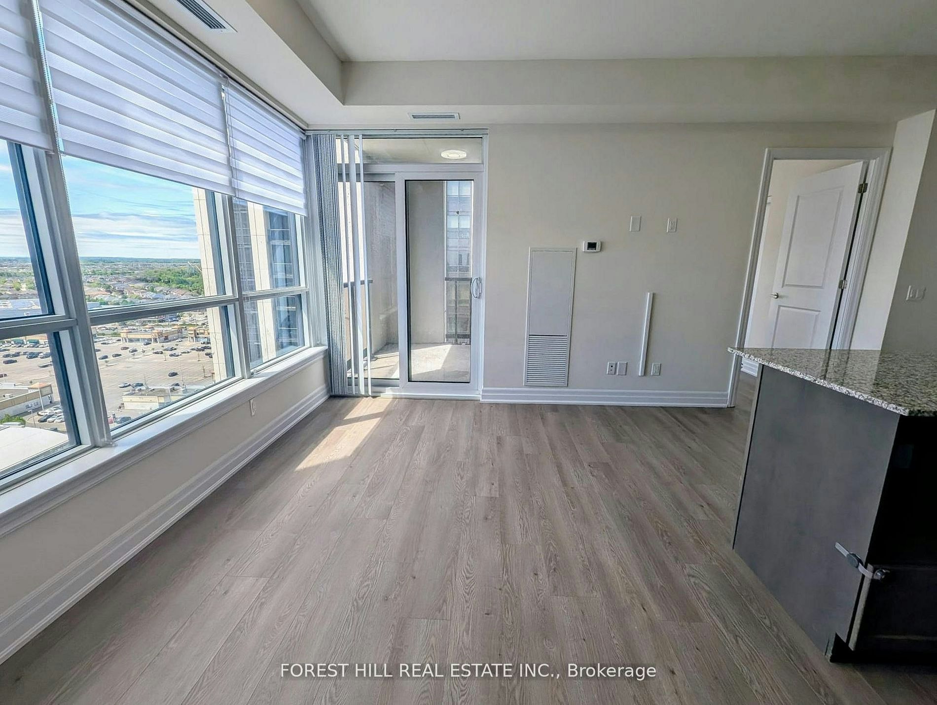 1909-9075 Jane Street, Vaughan, ON, L5K 0L7 - 20