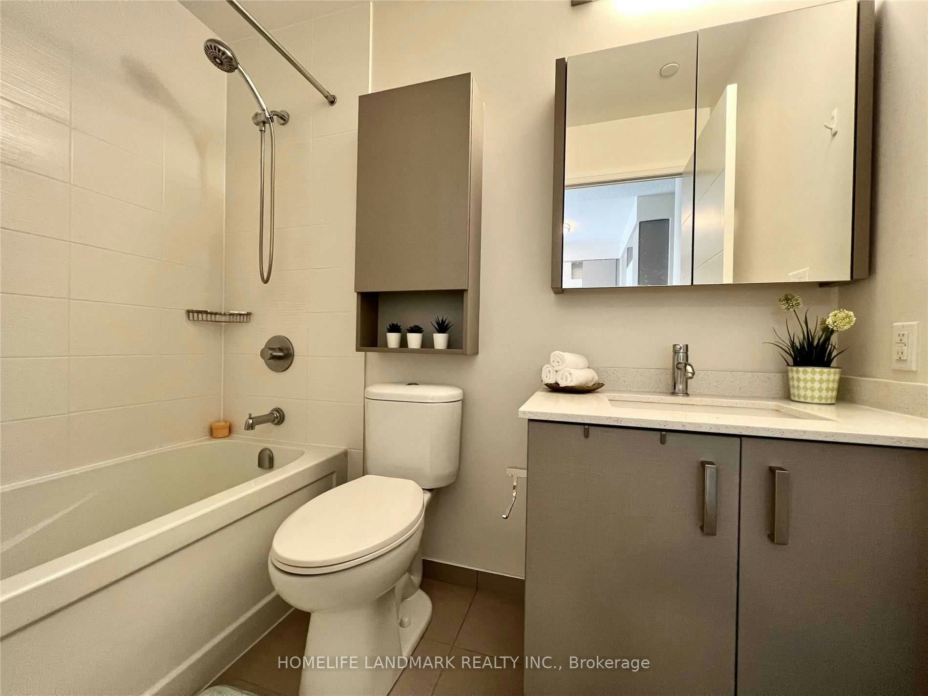 527-28 Uptown Drive, Markham, ON, L3R 5M8 - 7