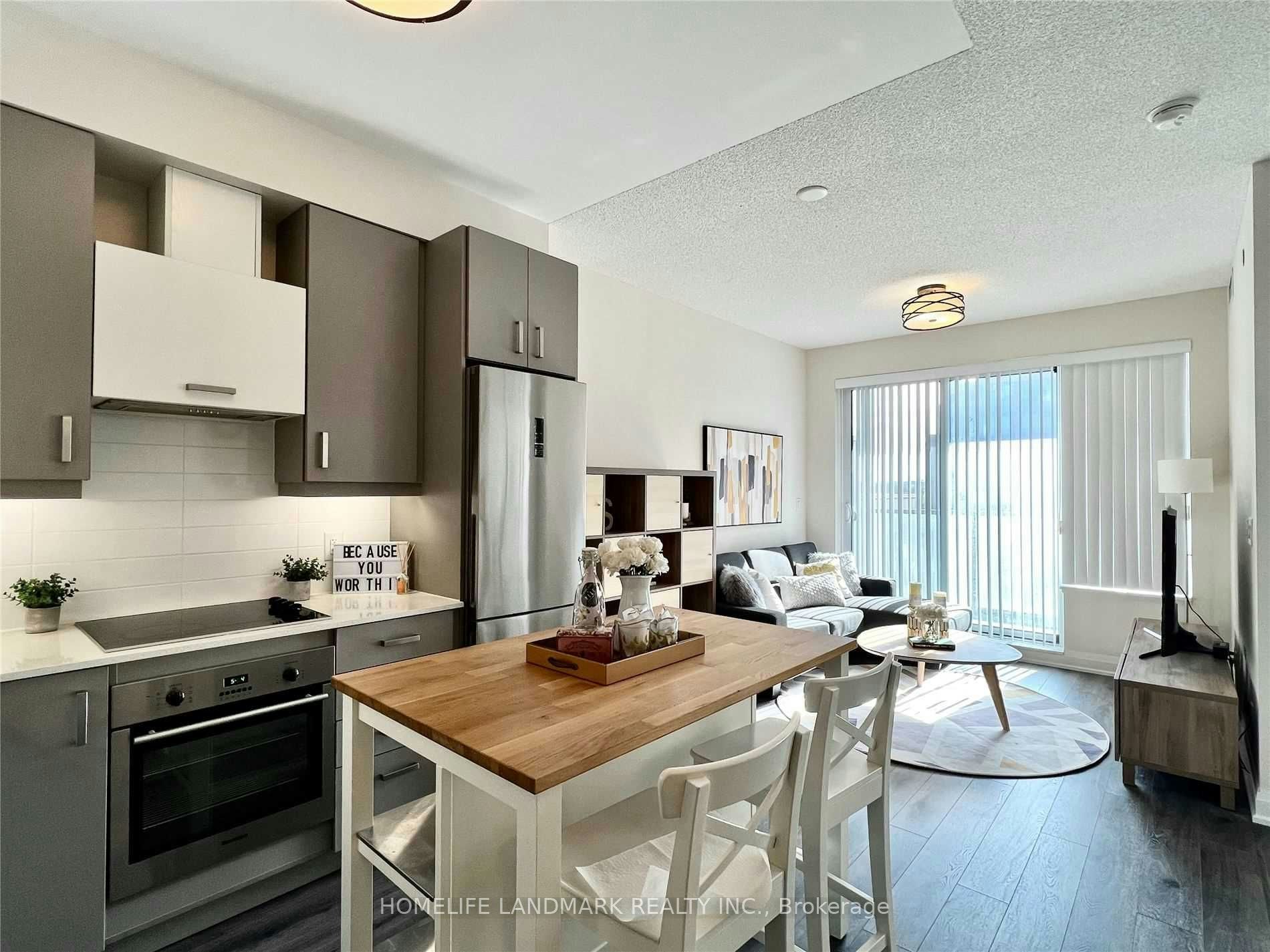 527-28 Uptown Drive, Markham, ON, L3R 5M8 - 2