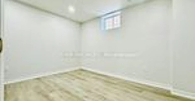 B-3 Old Park Lane, Richmond Hill, ON, L4B 2M5 - 6