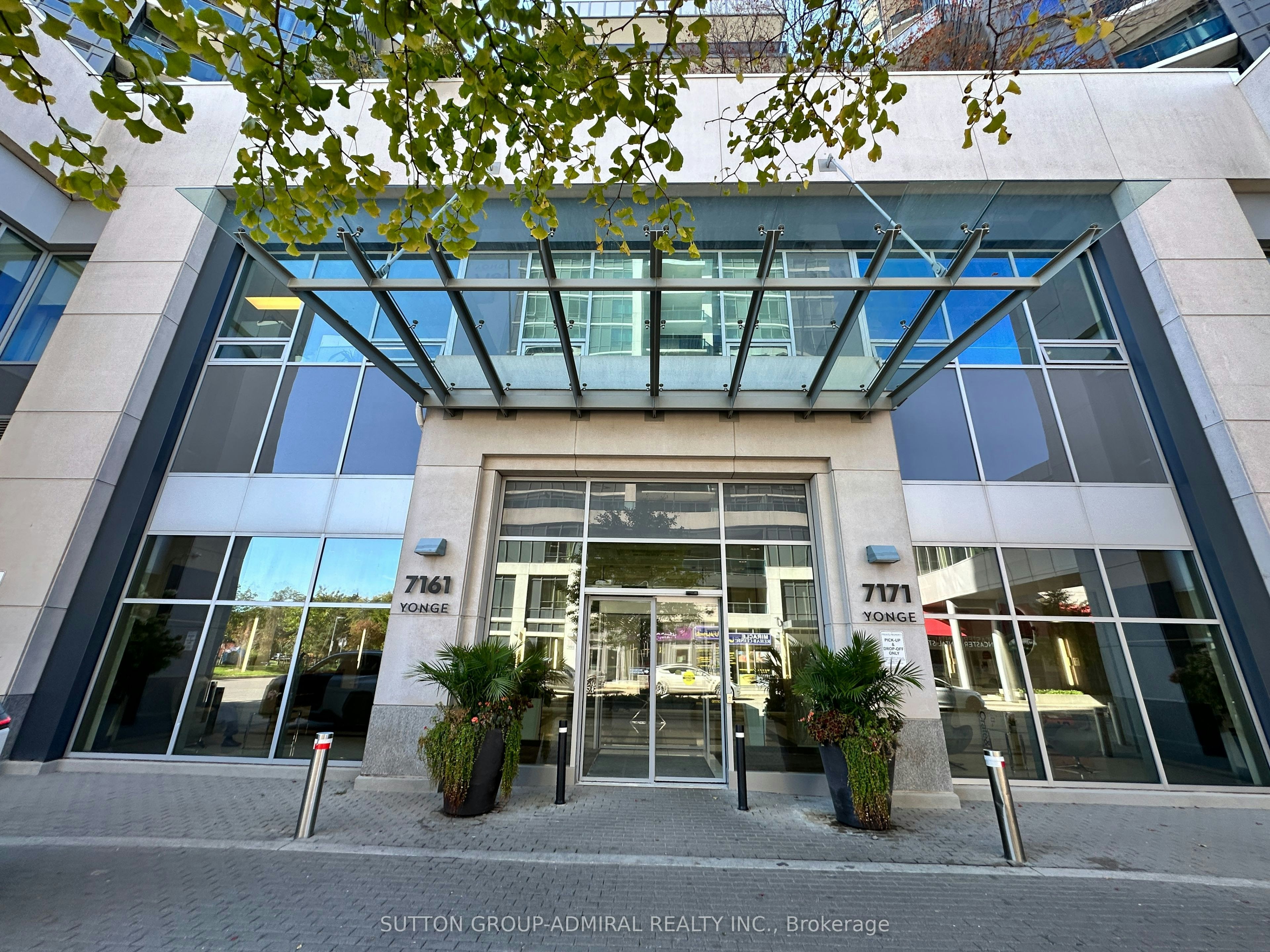 1728-7161 Yonge Street, Vaughan, ON, L3T 0C8 - 2