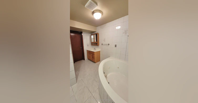 11 Mathewson Street, Vaughan, ON, L6A 1B6 - 17