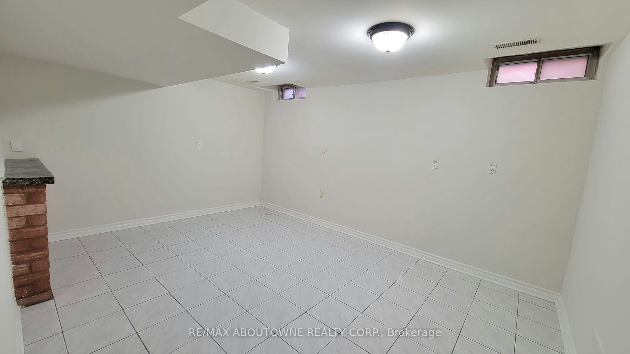 11 Mathewson Street, Vaughan, ON, L6A 1B6 - 16