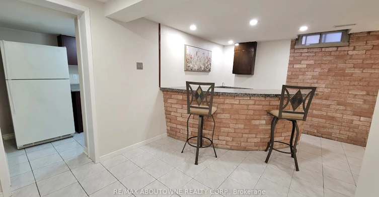 11 Mathewson Street, Vaughan, ON, L6A 1B6 - 4