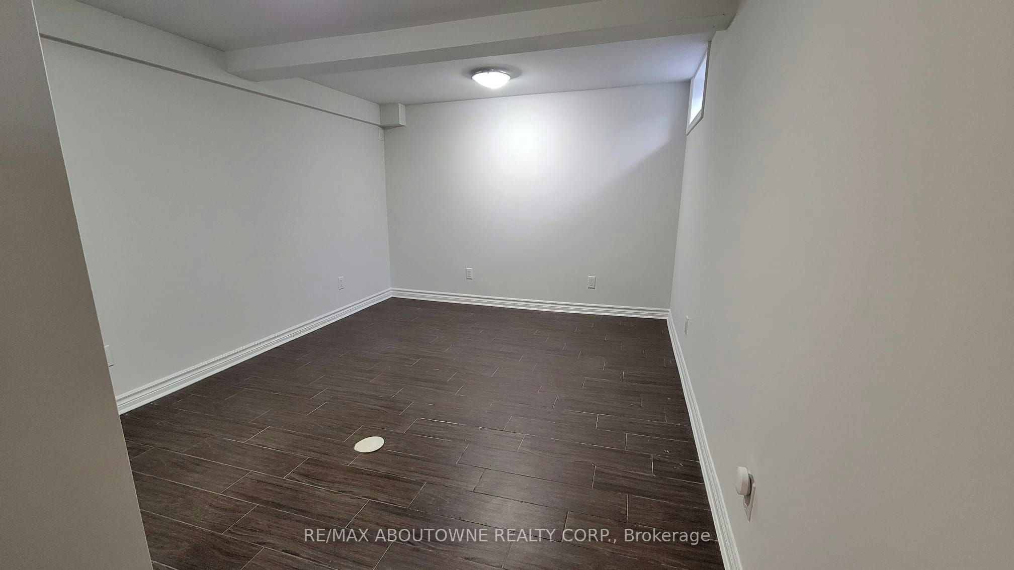 11 Mathewson Street, Vaughan, ON, L6A 1B6 - 7
