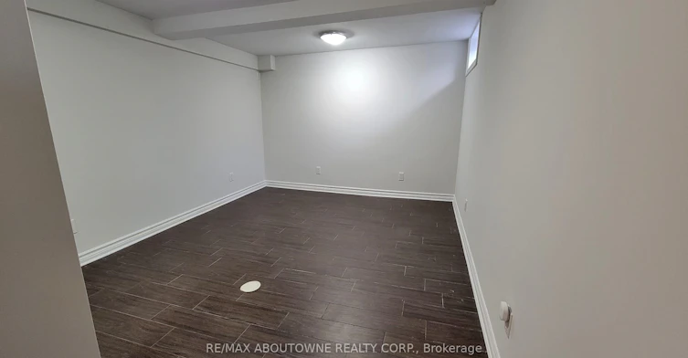 11 Mathewson Street, Vaughan, ON, L6A 1B6 - 7