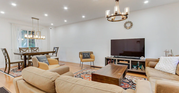 339 Neal Drive, Richmond Hill, ON, L4C 3L3 - 8