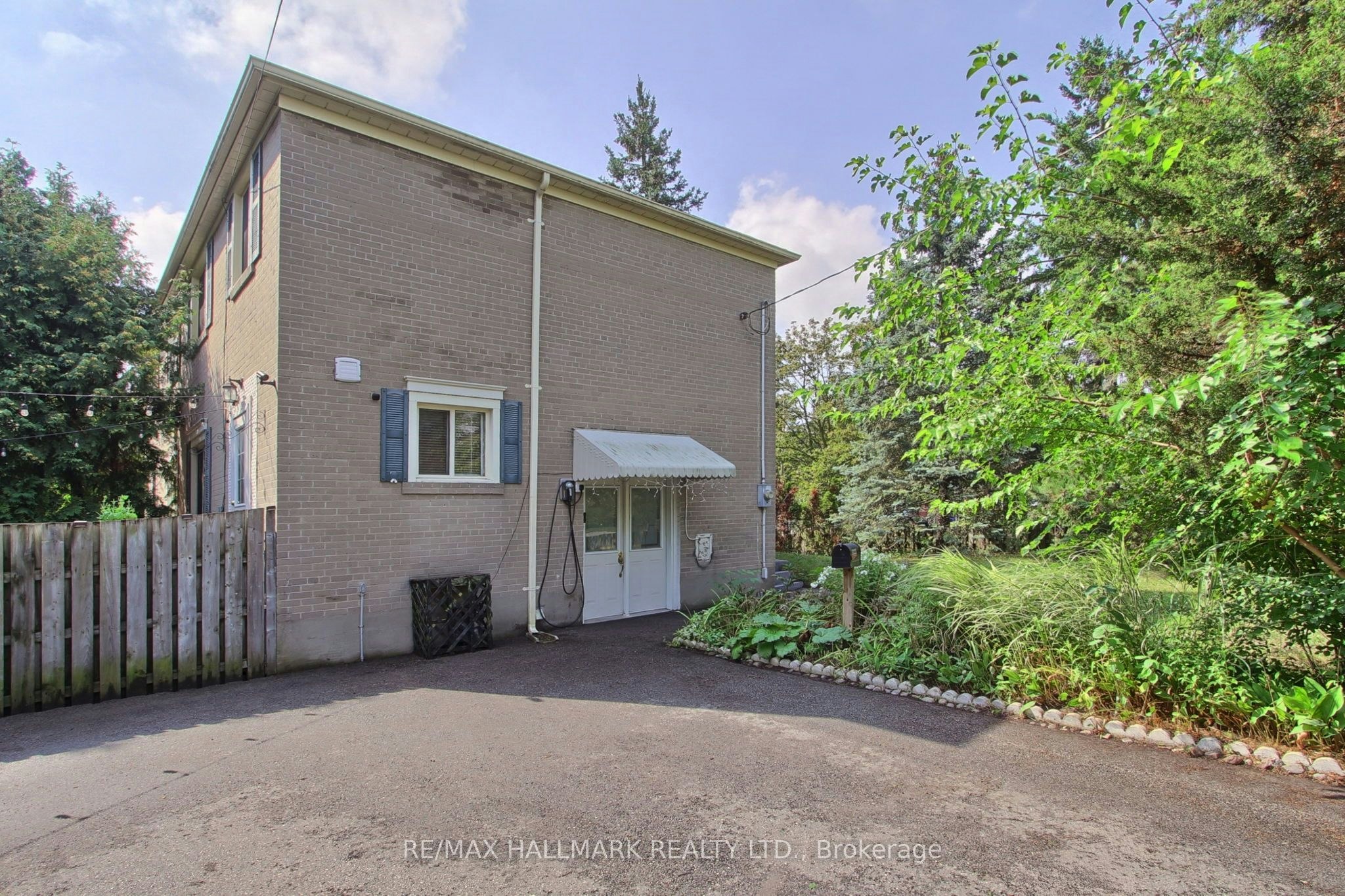 339 Neal Drive, Richmond Hill, ON, L4C 3L3 - 35