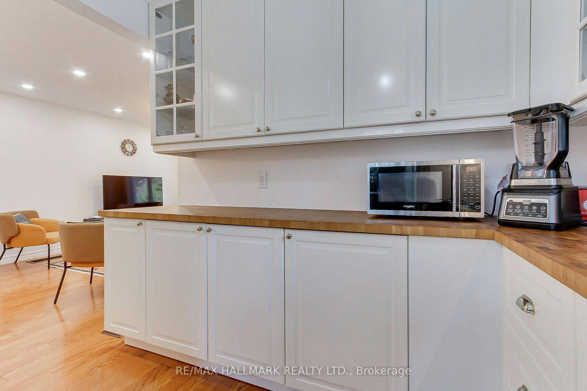 339 Neal Drive, Richmond Hill, ON, L4C 3L3 - 17