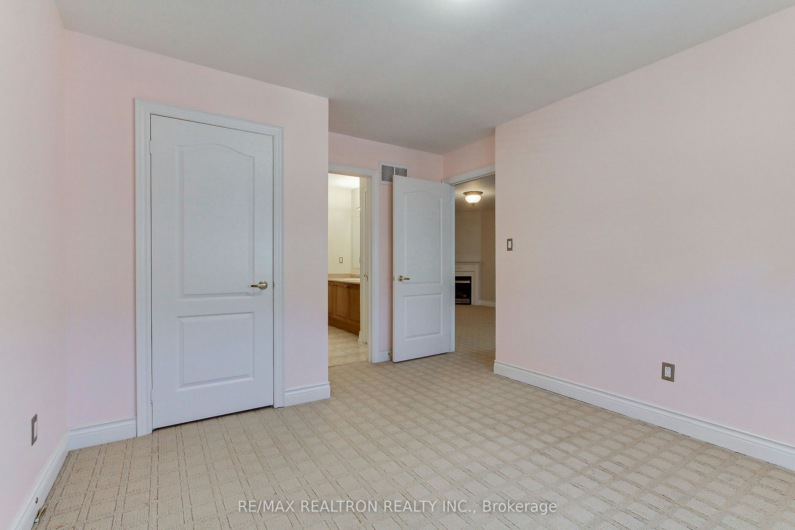 12 Victoria Wood Avenue, Markham, ON, L6E 1X7 - 31