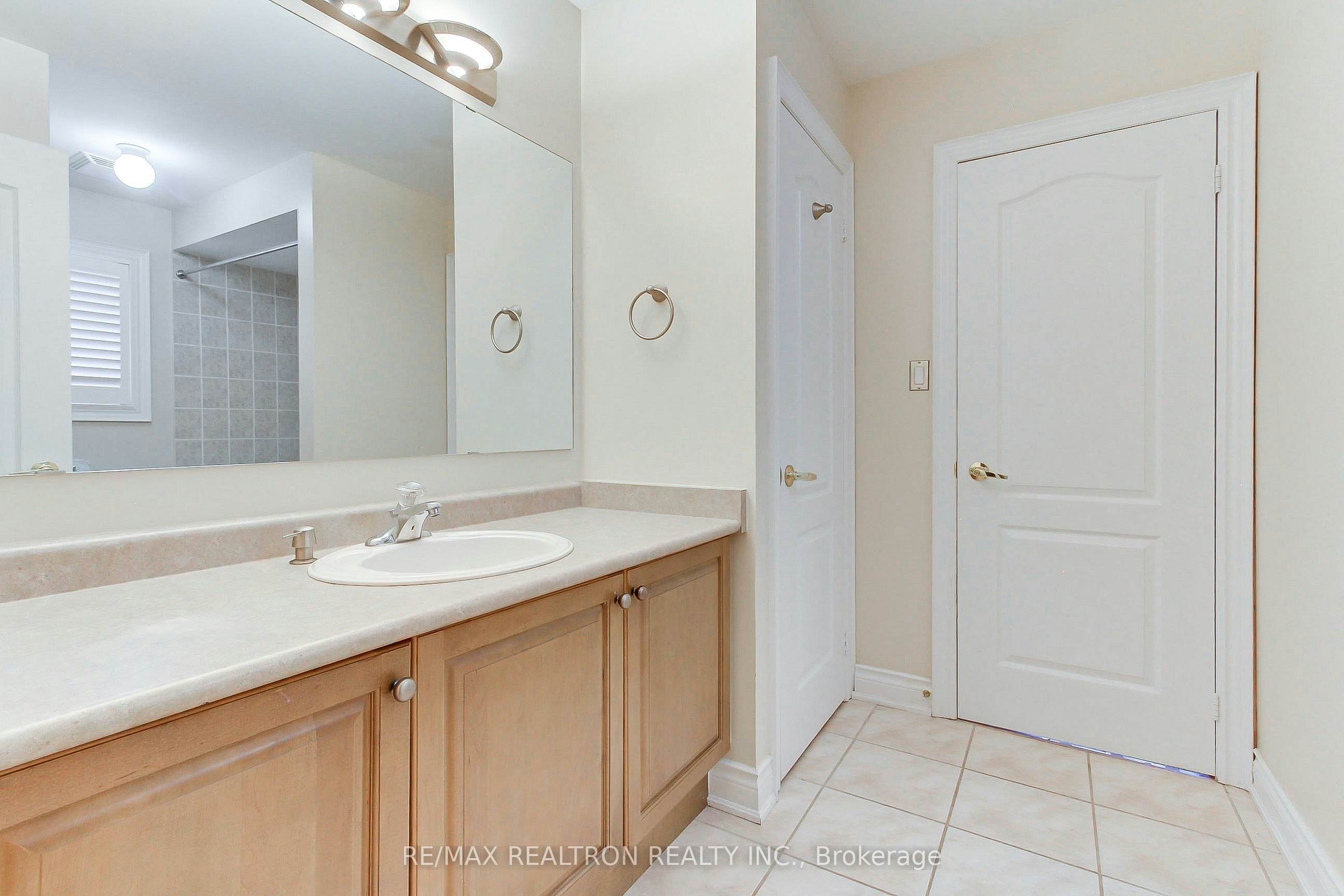 12 Victoria Wood Avenue, Markham, ON, L6E 1X7 - 32