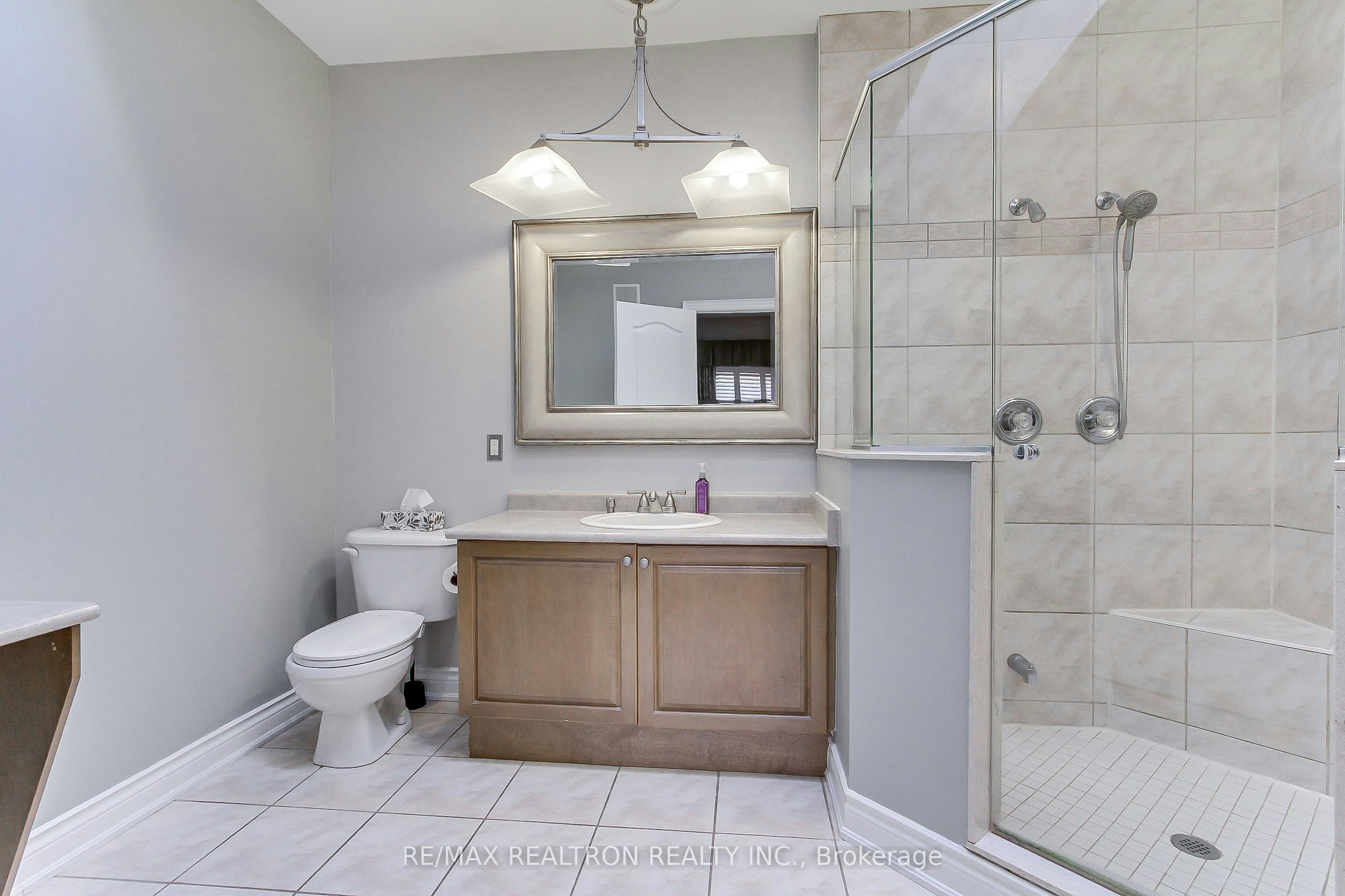 12 Victoria Wood Avenue, Markham, ON, L6E 1X7 - 23