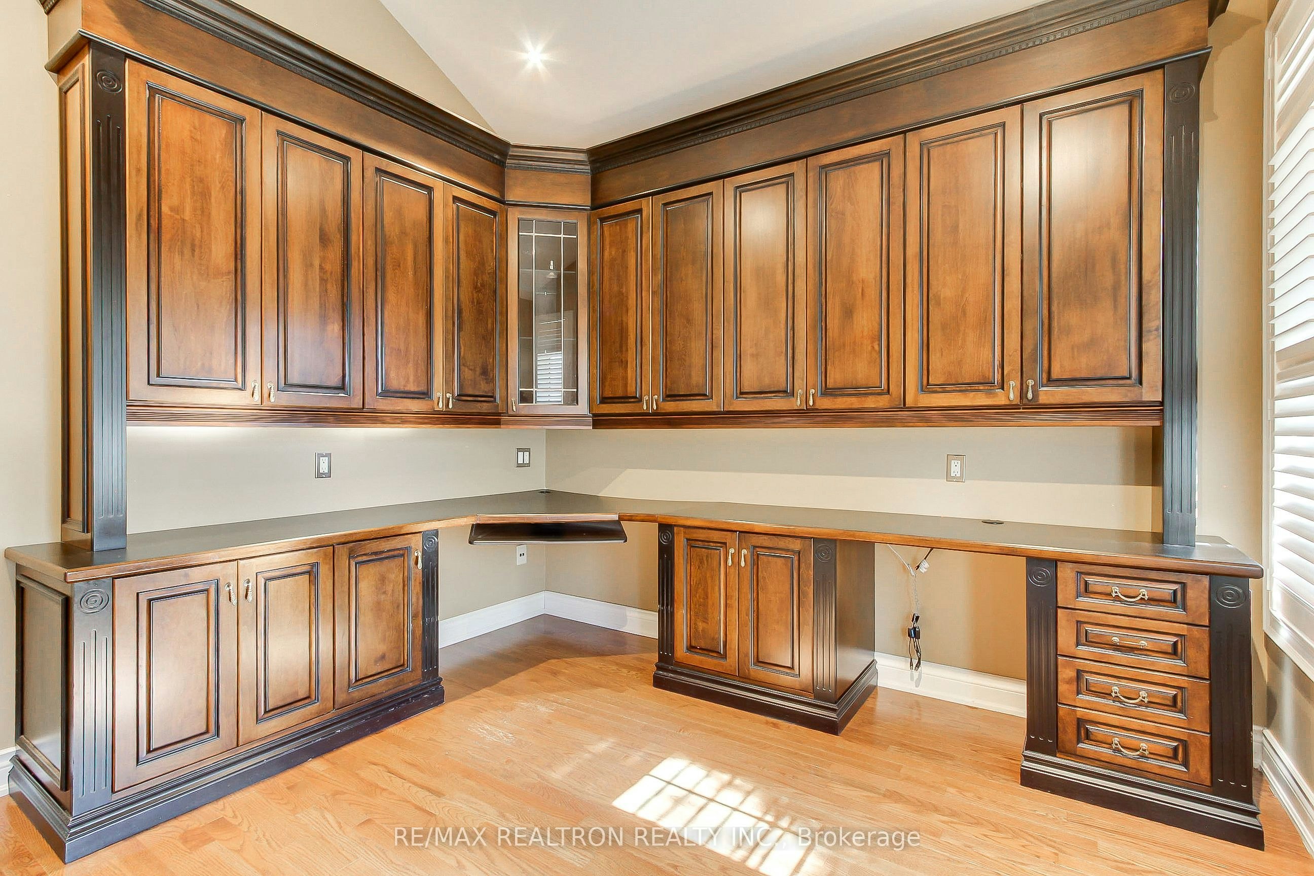 12 Victoria Wood Avenue, Markham, ON, L6E 1X7 - 19