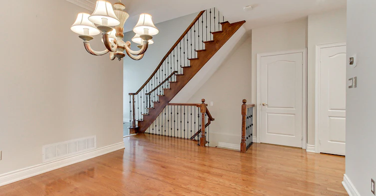 12 Victoria Wood Avenue, Markham, ON, L6E 1X7 - 6