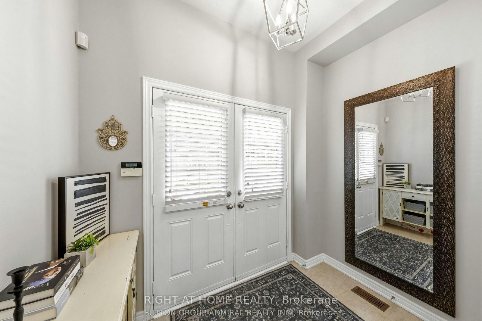8 Napanee Street, Richmond Hill, ON, L4E 0X4 - 2