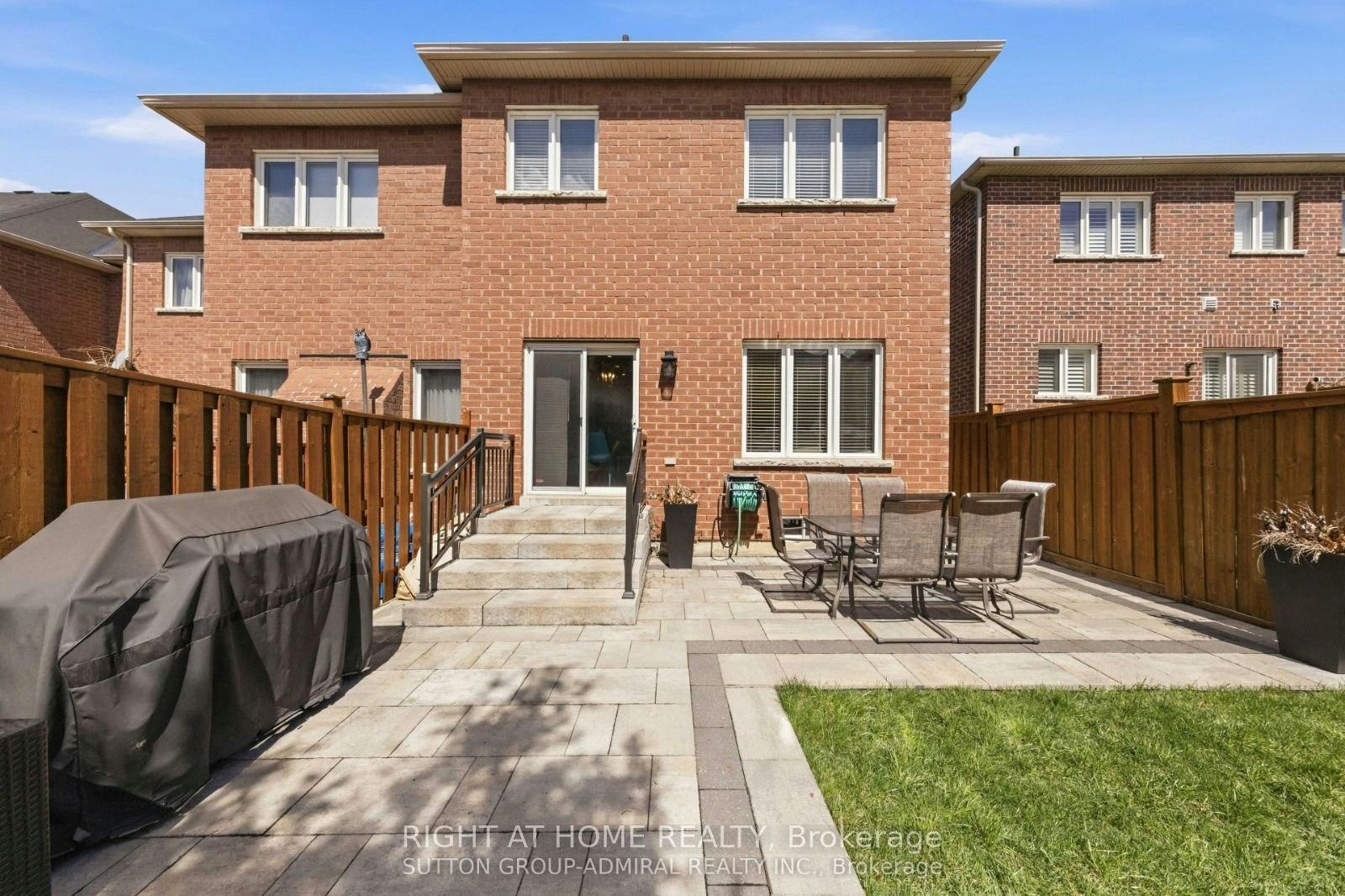 8 Napanee Street, Richmond Hill, ON, L4E 0X4 - 32