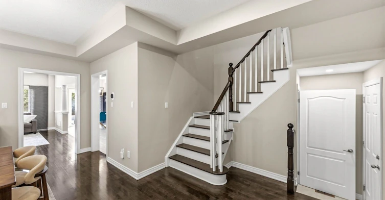8 Napanee Street, Richmond Hill, ON, L4E 0X4 - 5