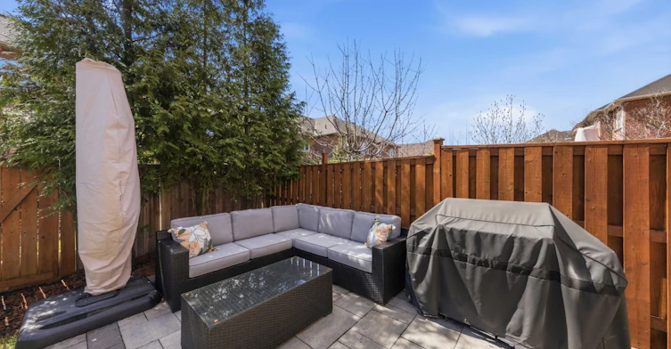 8 Napanee Street, Richmond Hill, ON, L4E 0X4 - 35