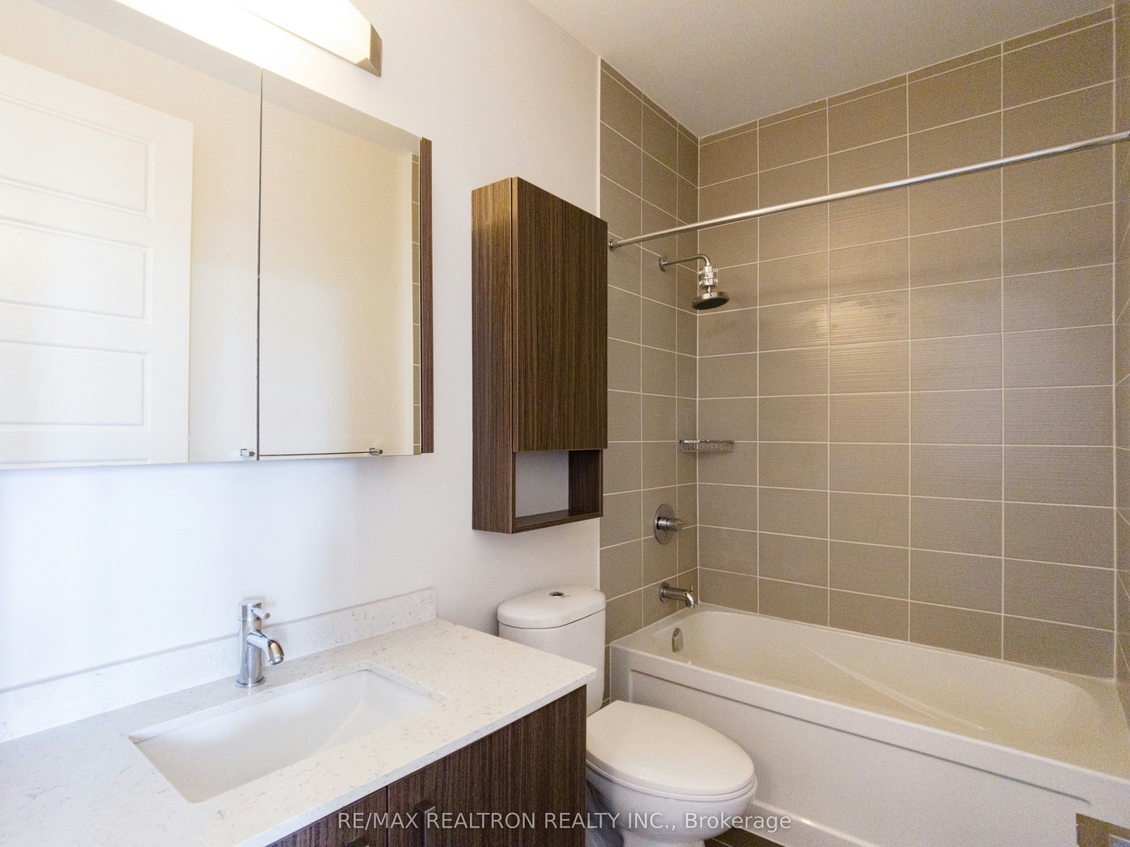 RG1-18 Uptown Drive, Markham, ON, L3R 5M5 - 9