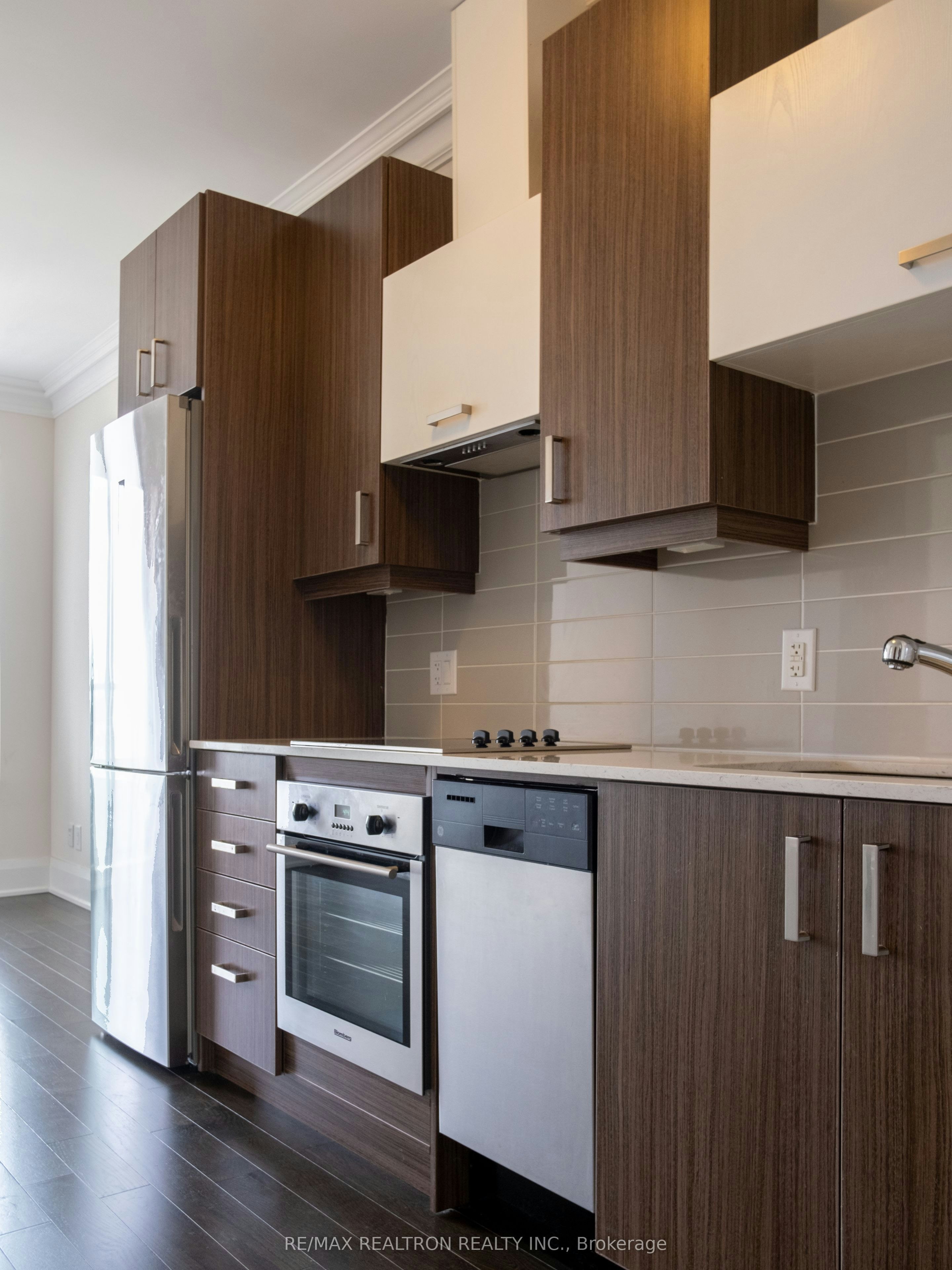 RG1-18 Uptown Drive, Markham, ON, L3R 5M5 - 7