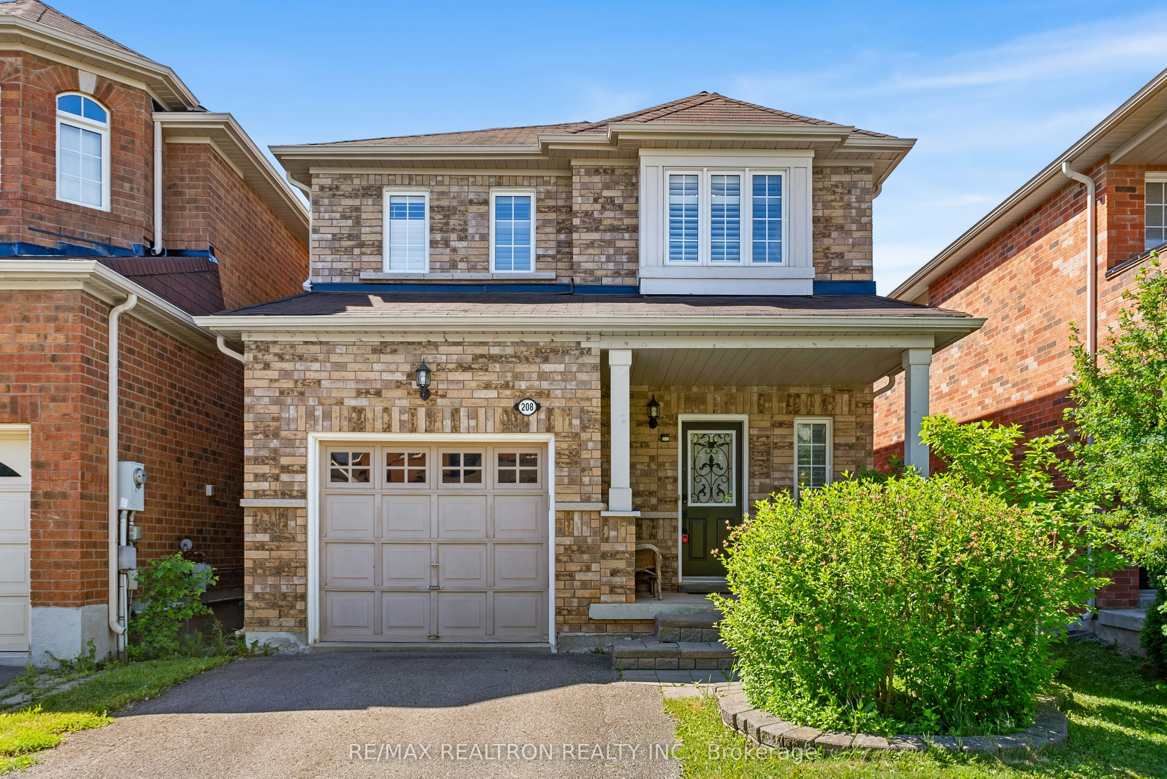 208 Penndutch Circle, Whitchurch-Stouffville, ON, L4A 0N9