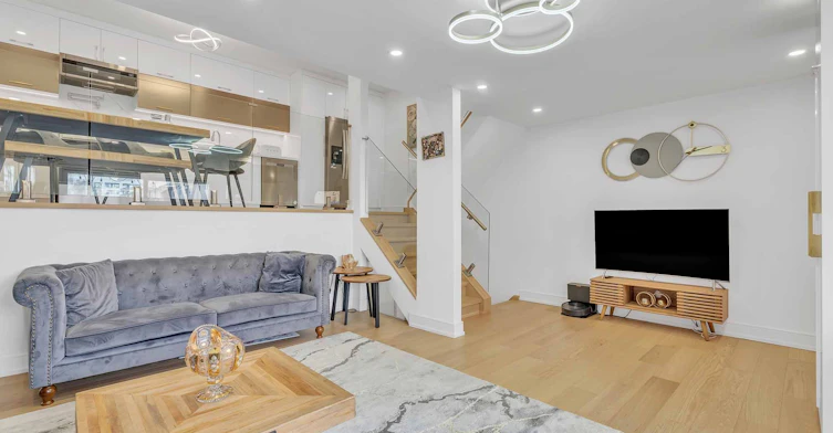 307 Milestone Crescent, Aurora, ON, L4G 3M2 - 4