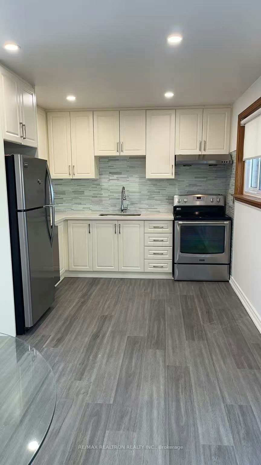 713 Elgin Street, Newmarket, ON, L3Y 3B5 - 5