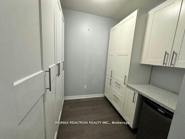 228-555 William Graham Drive, Aurora, ON, L4G 3H9 - 12
