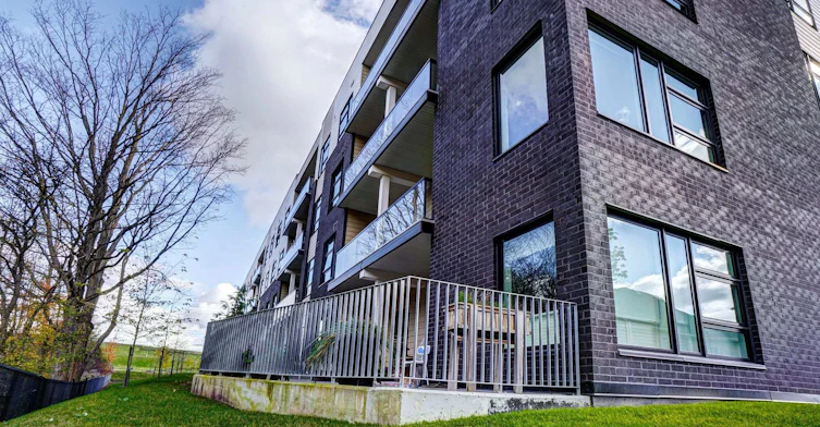 228-555 William Graham Drive, Aurora, ON, L4G 3H9 - 26