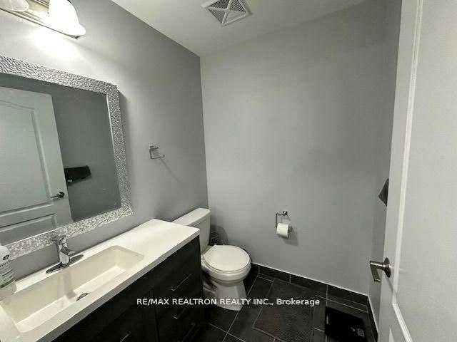 228-555 William Graham Drive, Aurora, ON, L4G 3H9 - 9