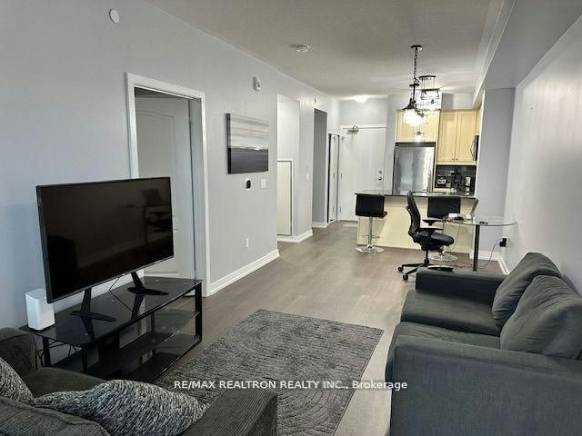 228-555 William Graham Drive, Aurora, ON, L4G 3H9 - 8