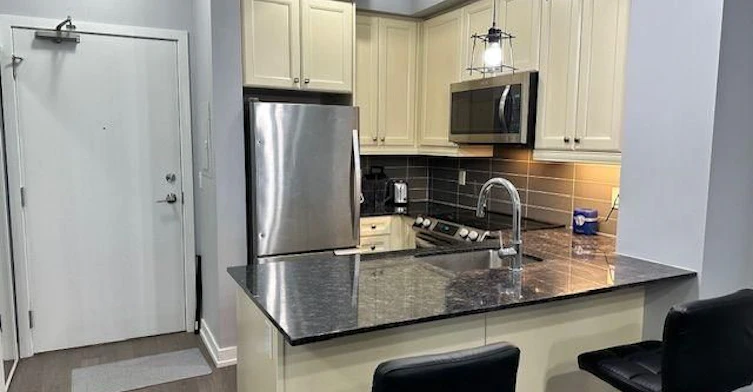228-555 William Graham Drive, Aurora, ON, L4G 3H9 - 5