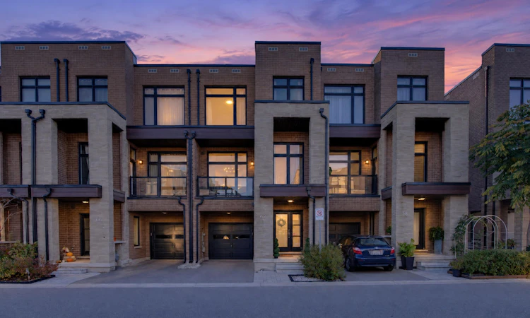 62 Pageant Avenue